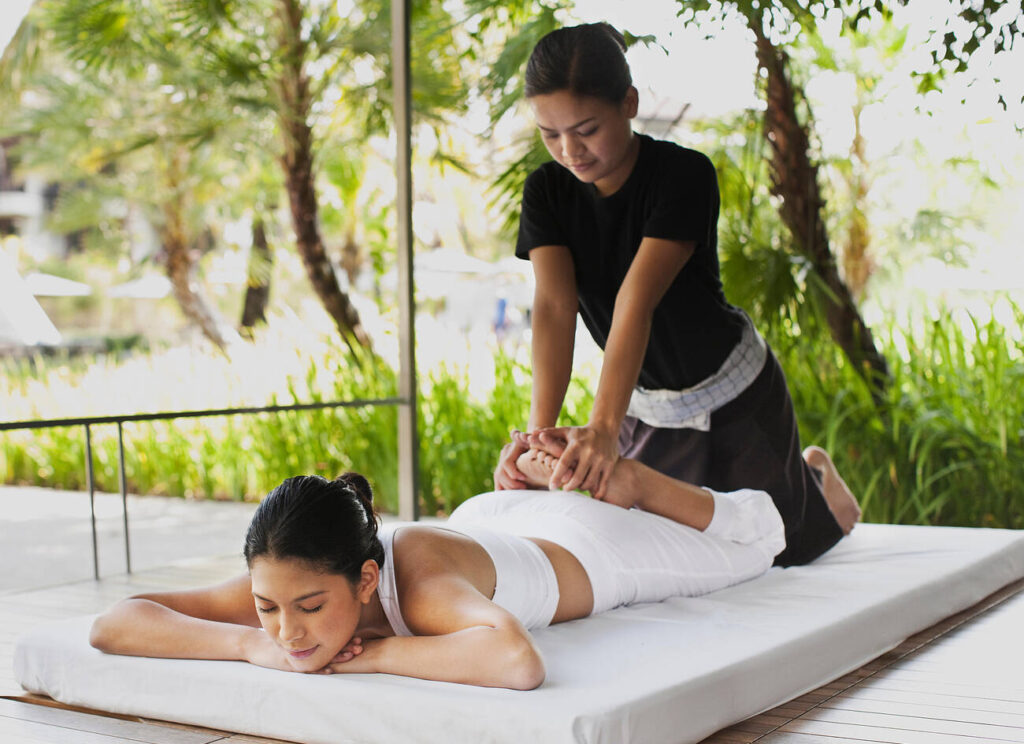 thai massage in dubai